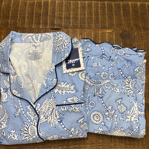 Roller Tabbit x Target Other - Roller Rabbit x Target Floral Vines Print Long Sleeve Pajama Set